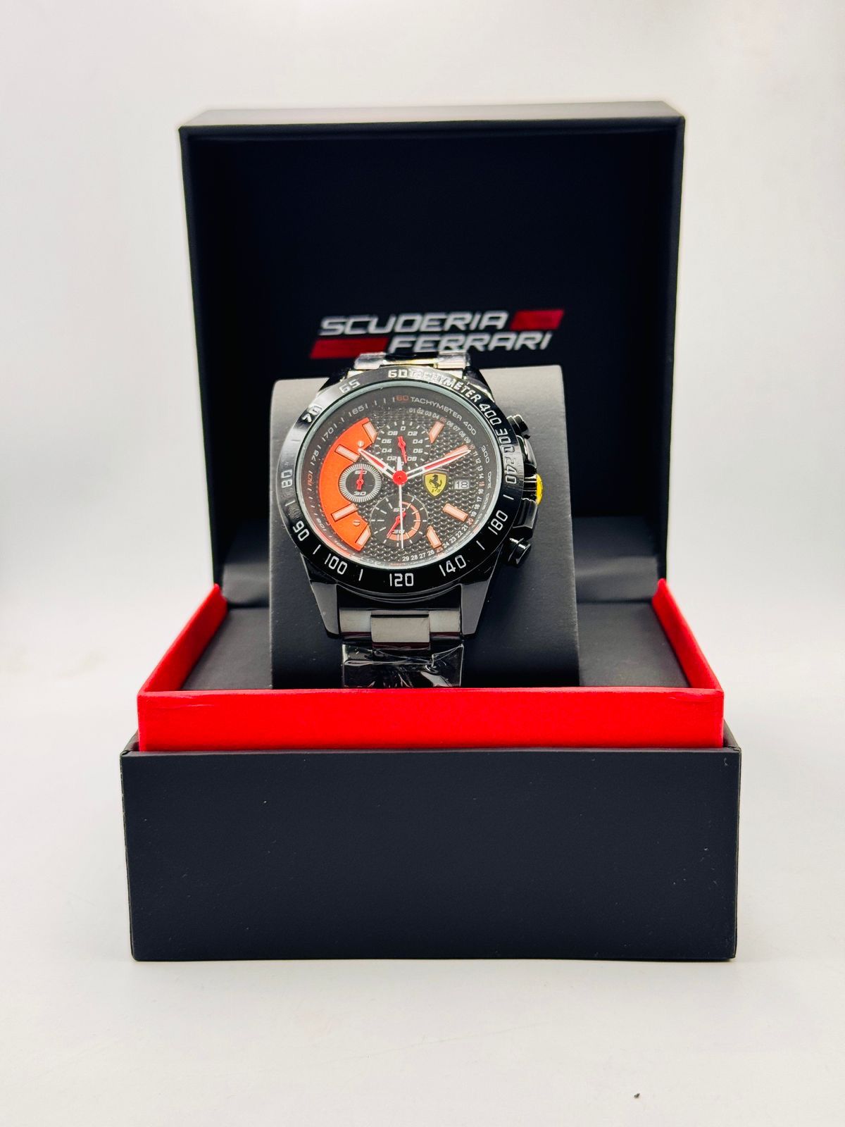 Ferrari Scuderia Chronograph Men’s Sport Watch – Official Racing Collection