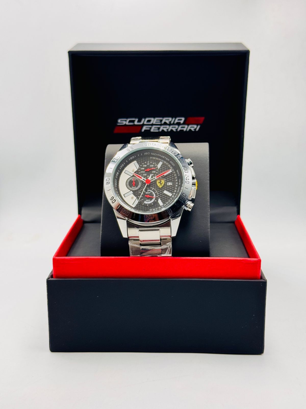 Ferrari Scuderia Chronograph Men’s Sport Watch – Official Racing Collection