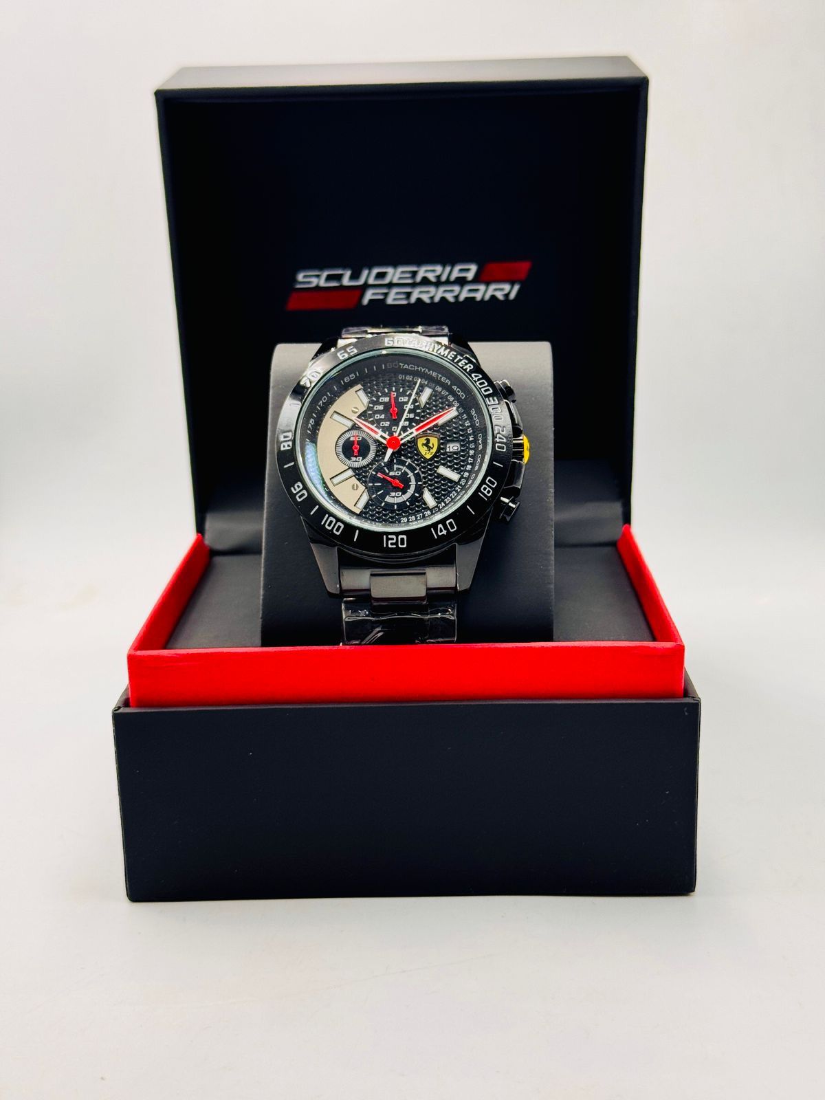 Ferrari Scuderia Chronograph Men’s Sport Watch – Official Racing Collection
