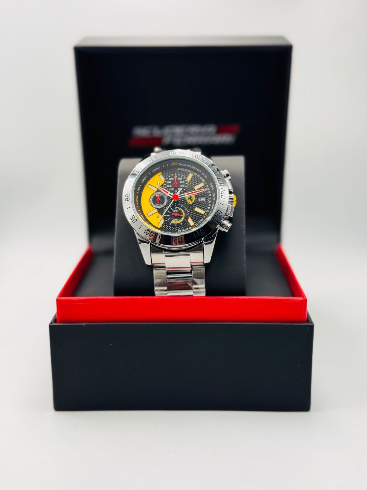 Ferrari Scuderia Chronograph Men’s Sport Watch – Official Racing Collection