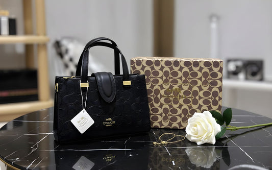 Coach Signature Smooth Leather Medium Corner Zip Wallet Black